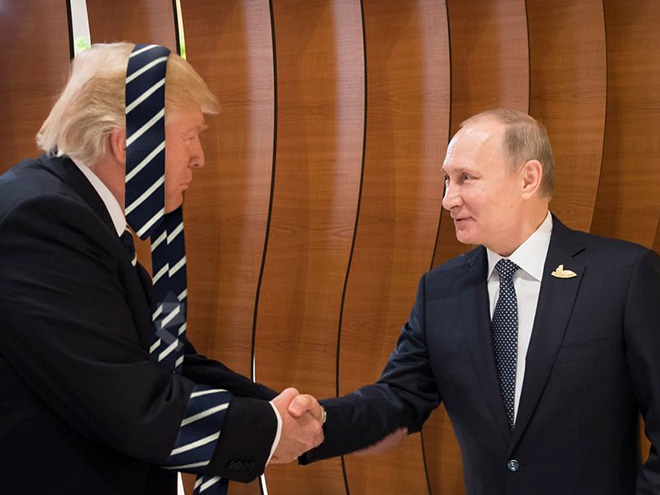 People are photoshopping Trump with extremely long tie to annoy the president.