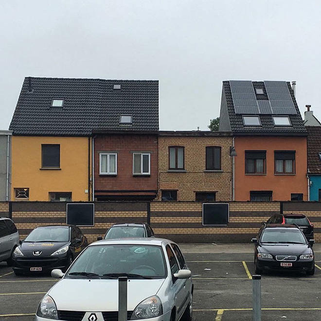 Would you like to live in such an ugly house?