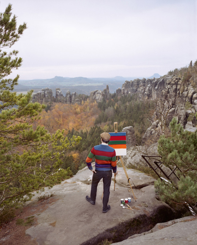 This artist travels around just to paint the pattern of his own shirt.