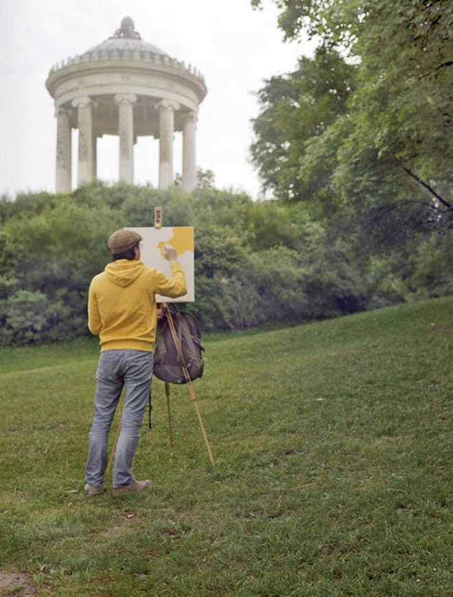 This artist travels around just to paint the pattern of his own shirt.