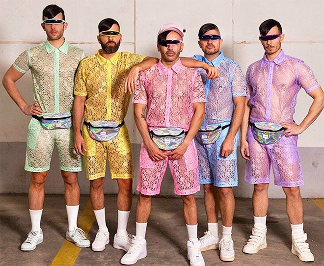 Sorry to tell you that this item of men's fashion now exists.
