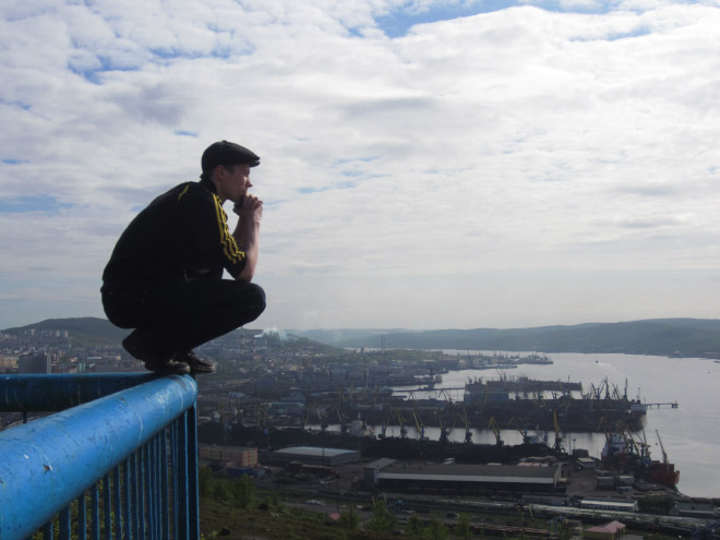 Russians love squatting while wearing tracksuits.