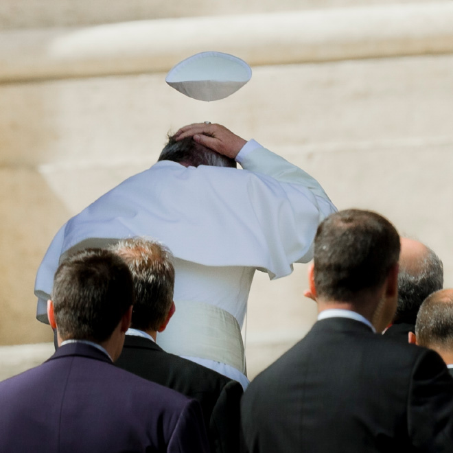 Pope vs. wind.