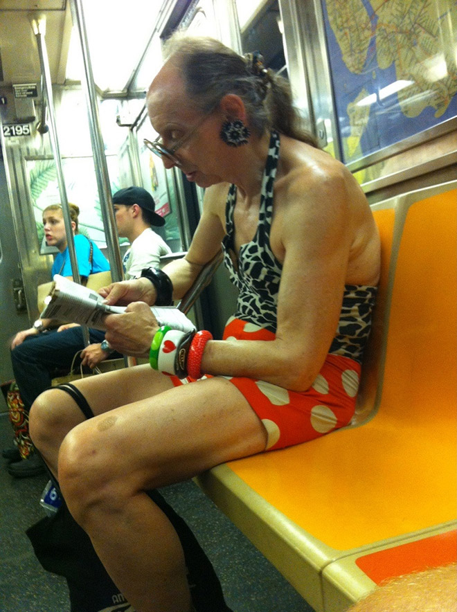 The things you see on subway...