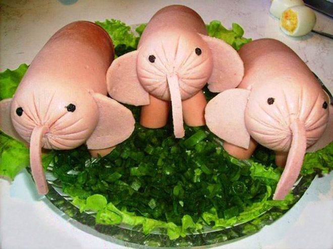 Crazy Russian food art.