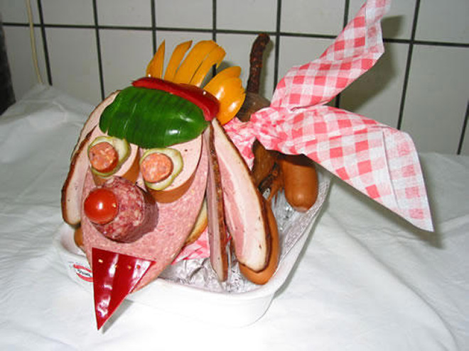 Crazy Russian food art.