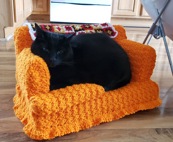 Crocheted kitty couch.