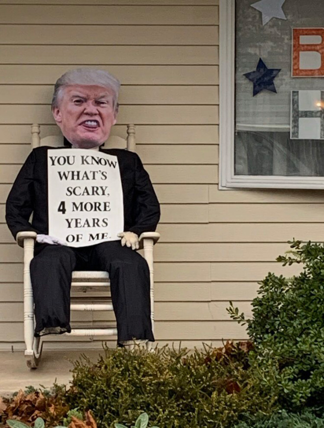 Awesome Halloween decoration.