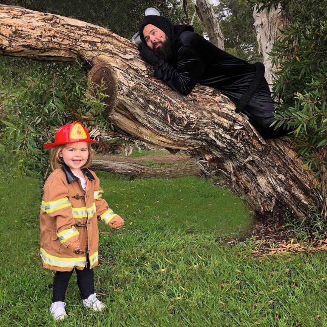 Awesome dad and daughter photo.