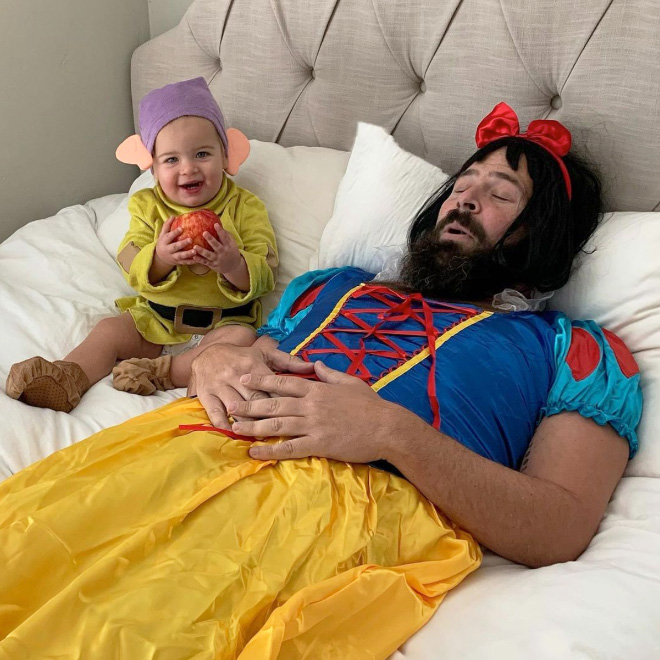 Awesome dad and daughter photo.