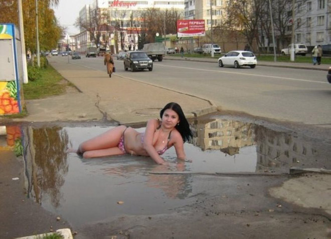 Very seductive profile pic from Russian dating site.