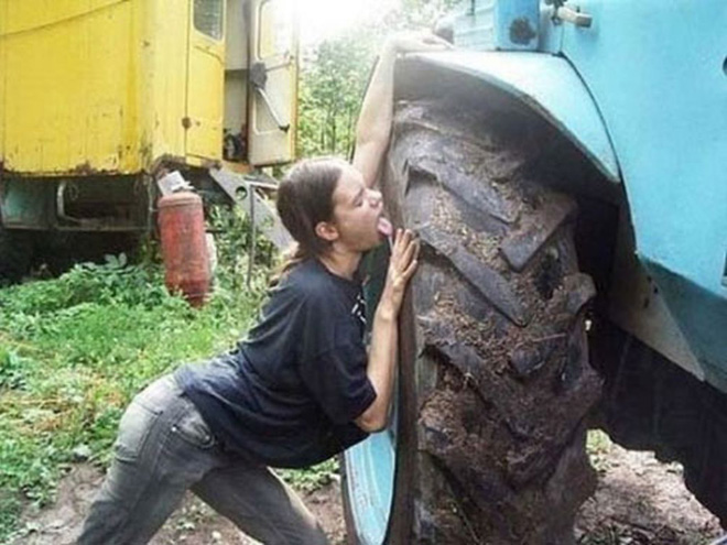 Very seductive profile pic from Russian dating site.