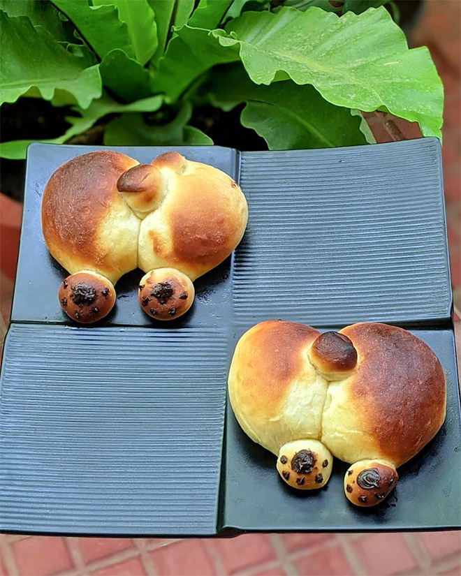 Delicious corgi butt bread.