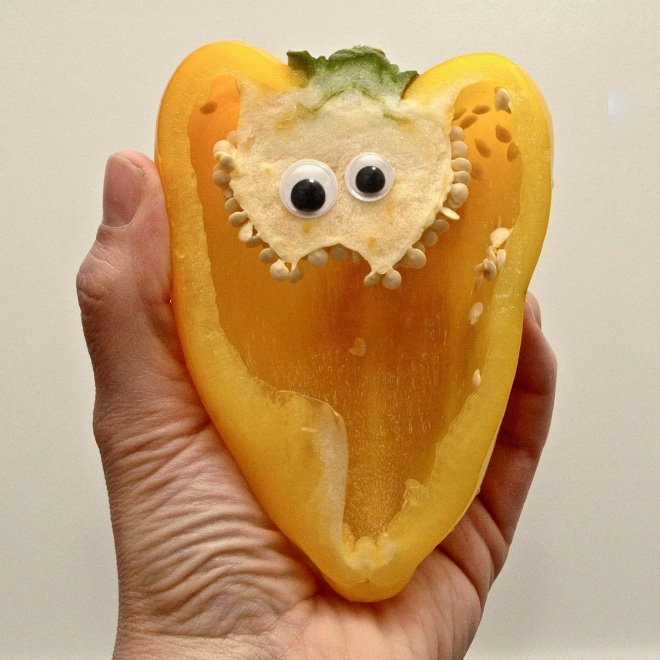 Googly eyes make cutting bell peppers much more fun!