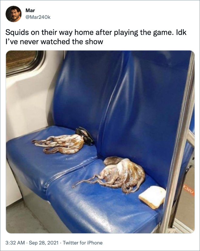 Funny "Squid Game" reaction.