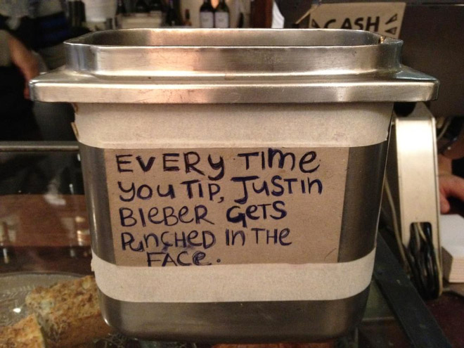 Clever way to get more tips.