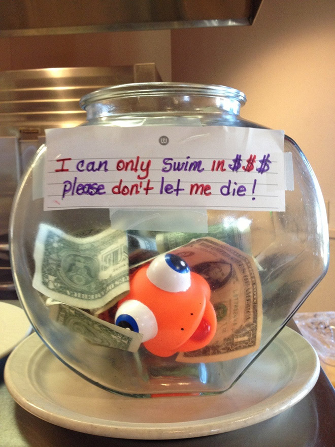 Clever way to get more tips.