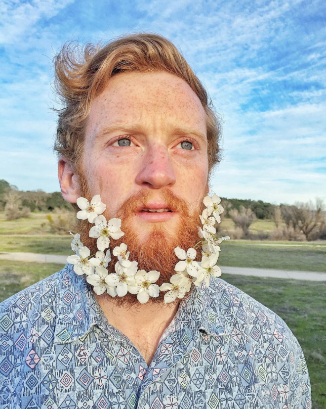 Flower beard trend.