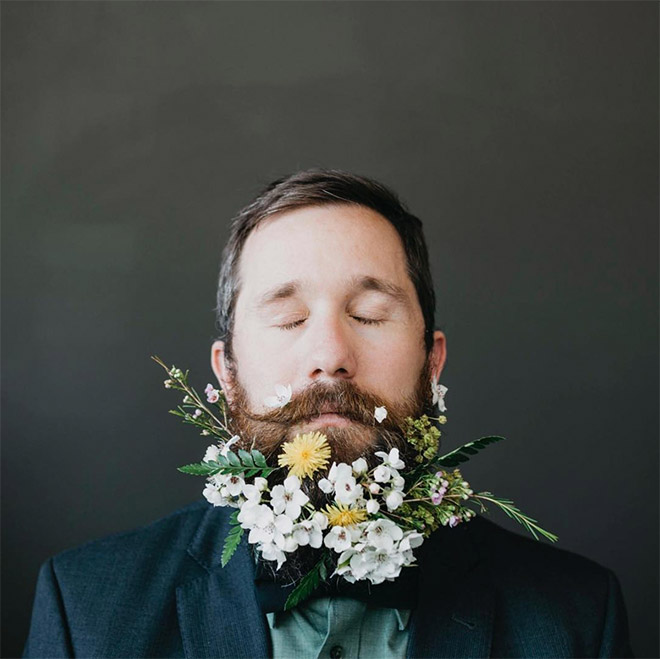 Flower beard trend.