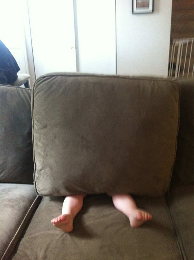 Some kids are terrible at Hide-And-Seek.