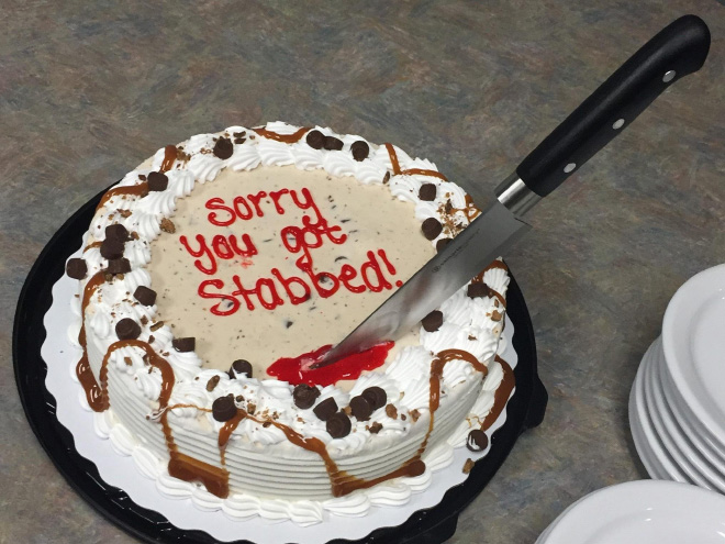 Say sorry with a delicious cake!