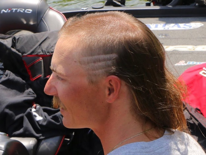 Skullet: the worst form of mullet.