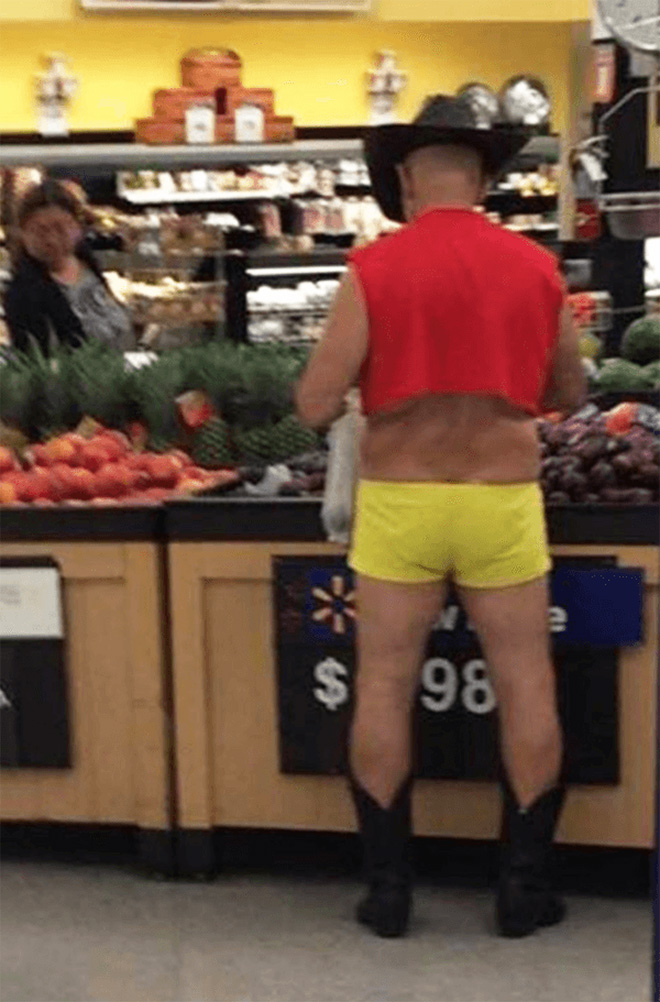 People of Walmart fashion.