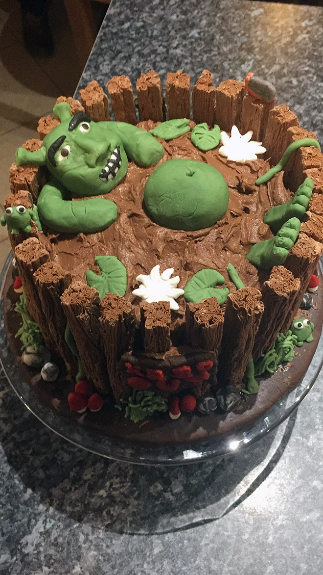 Shrek cake fail.