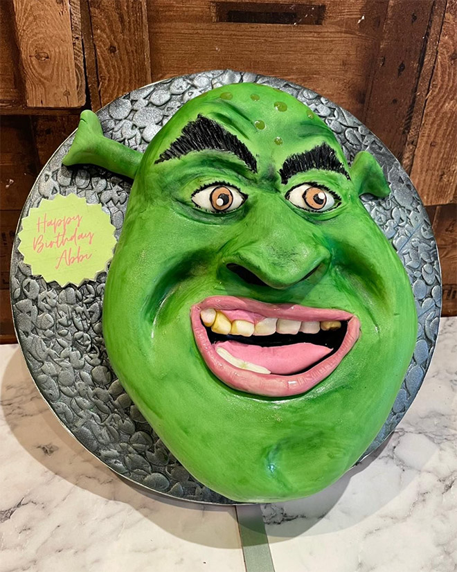 Shrek cake fail.