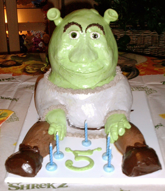 Shrek cake fail.