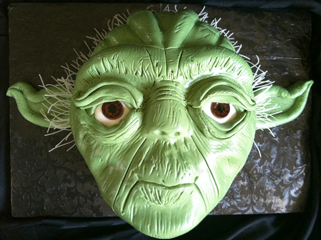 Some Yoda cakes should have never been made...