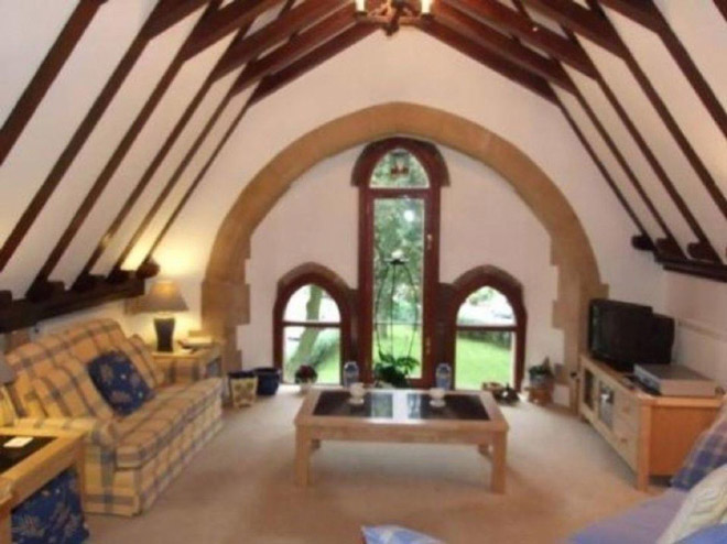 Funny interior design fail.