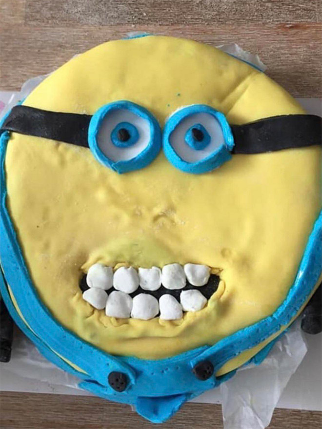Hilariously horrible cake fail.