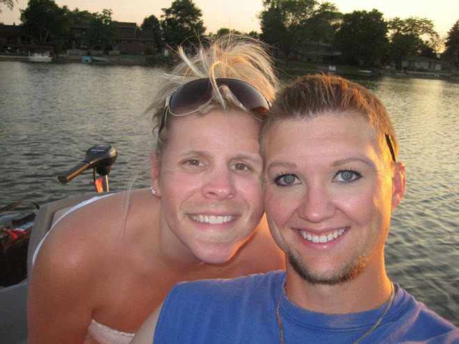 Hilarious face swap.